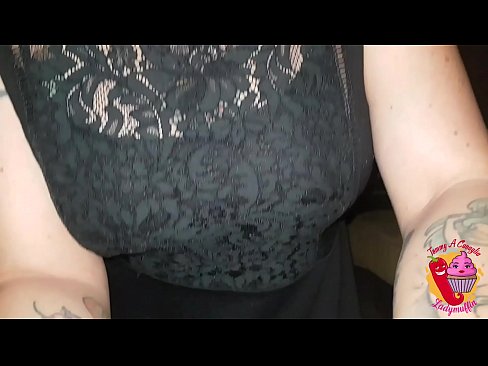 ❤️ Slutty Stiefschwester gibt ihm einen Blowjob und Spanisch ☑ Sex video bei uns ️❤